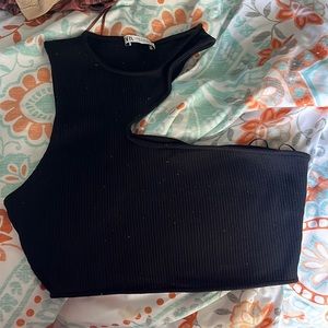 Zara  asymmetrical cropped top